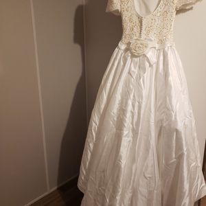 Beautiful wedding dress